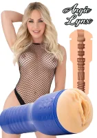 Angie Lynx Pornohviezda Mačička — obrázok 1
